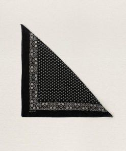 Truefitco.shop7ecae1b8f6 1
